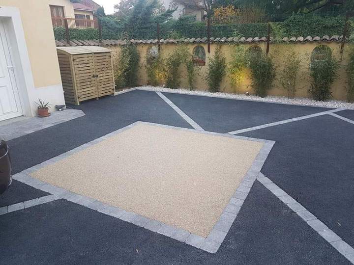 Allées extérieures Mornant