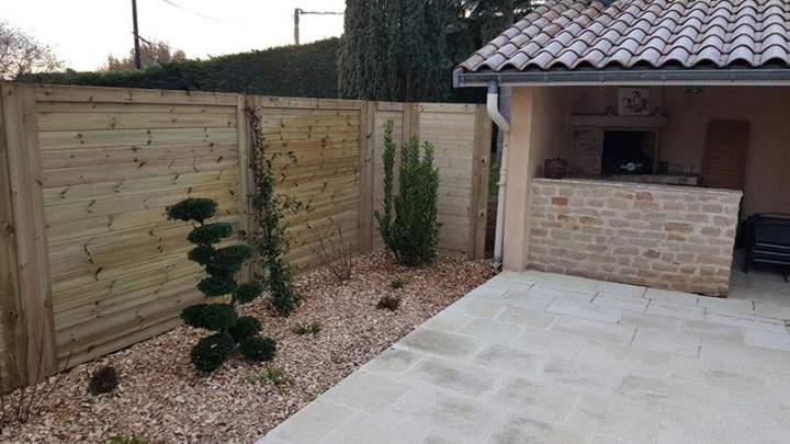 Clôture bois traditionnelle Mornant