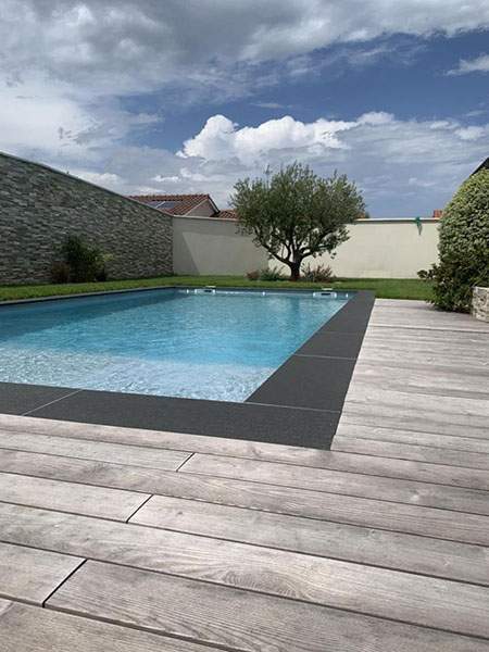 Création piscine extérieure Mornant
