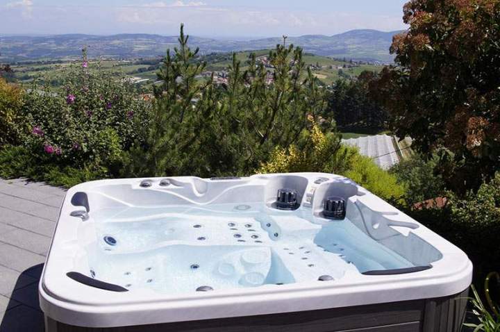 Spa de jardin Mornant
