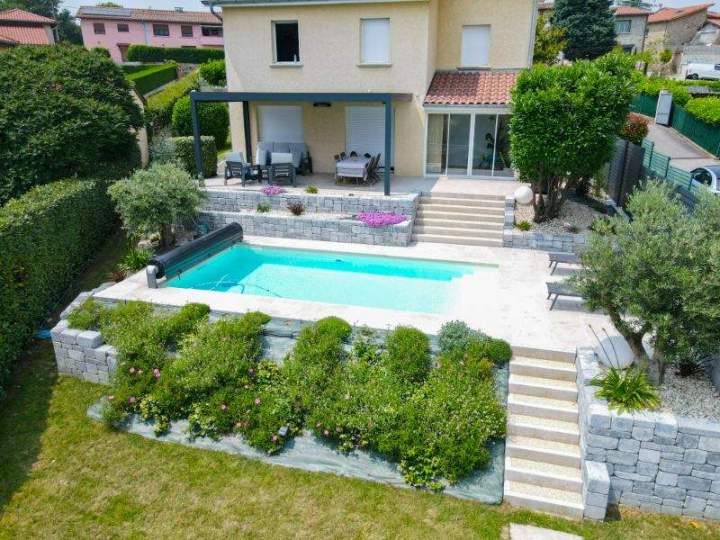 Création terrasses et plages de piscine Mornant