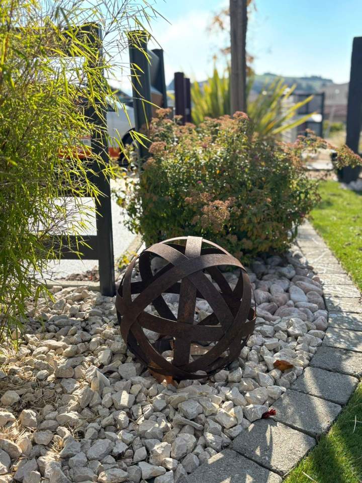 Accessoires décoratifs en fer jardin Mornant