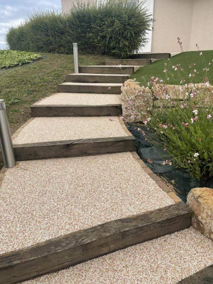 Création escalier résidentiel extérieur Mornant