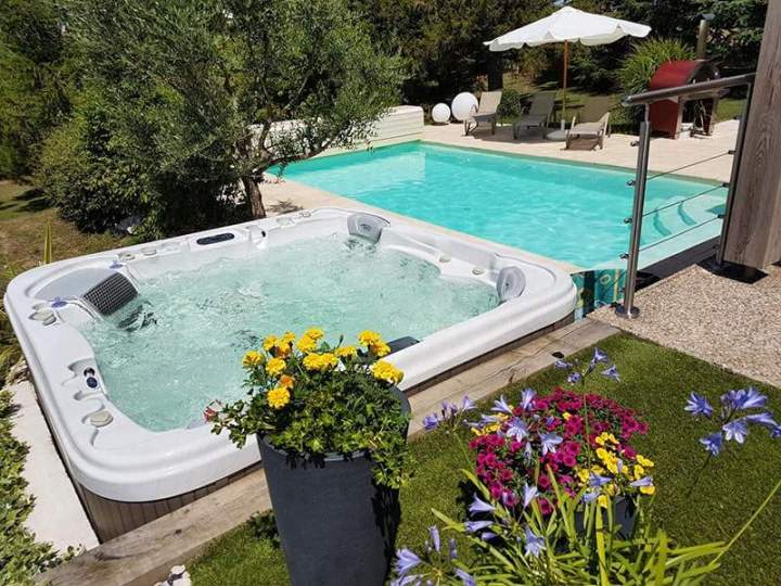 Création spa et piscine en extérieur Mornant
