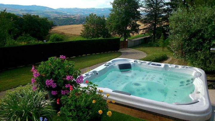 Spa encastré extérieur Mornant