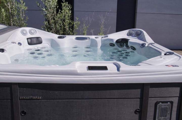 Spa bien-être extérieur Mornant